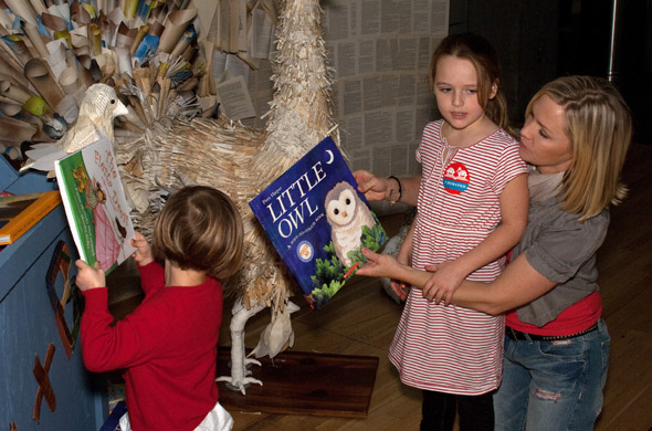 100228-milkbookies_0242